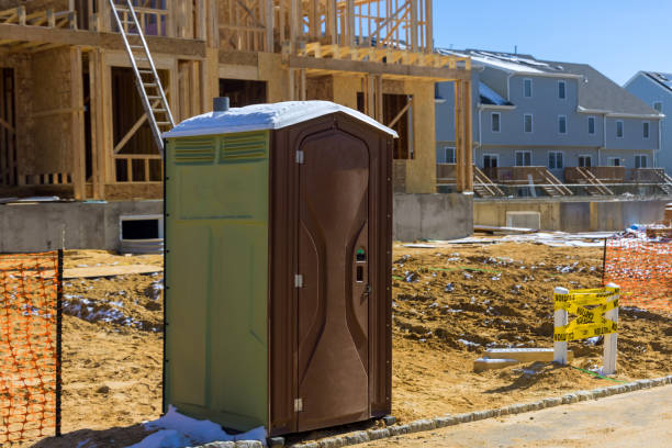 Best Portable restroom trailer rental  in Paintsville, KY